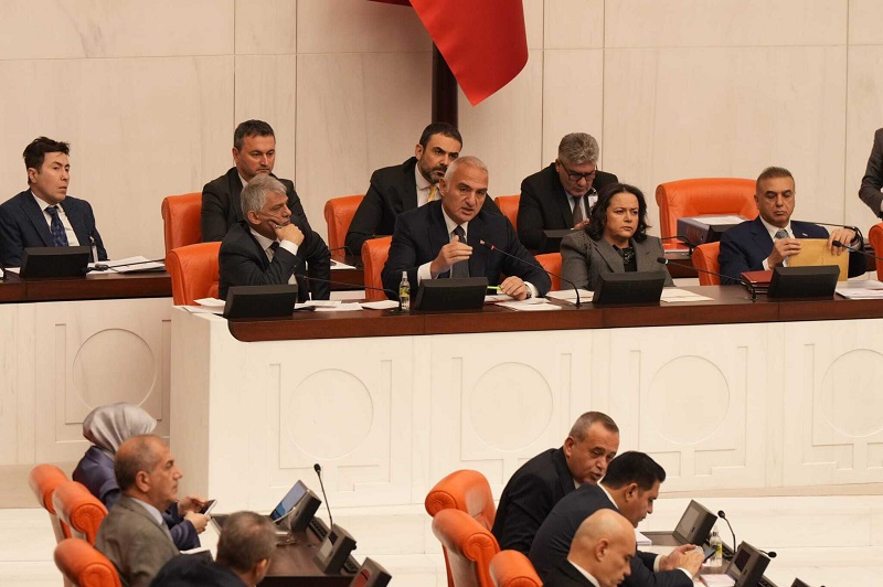 Genel Kurul'da 'Leyla Zana' kınaması