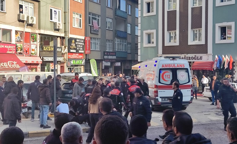 Trabzon'da bıçaklı kavga; 1'i ağır 8 yaralı