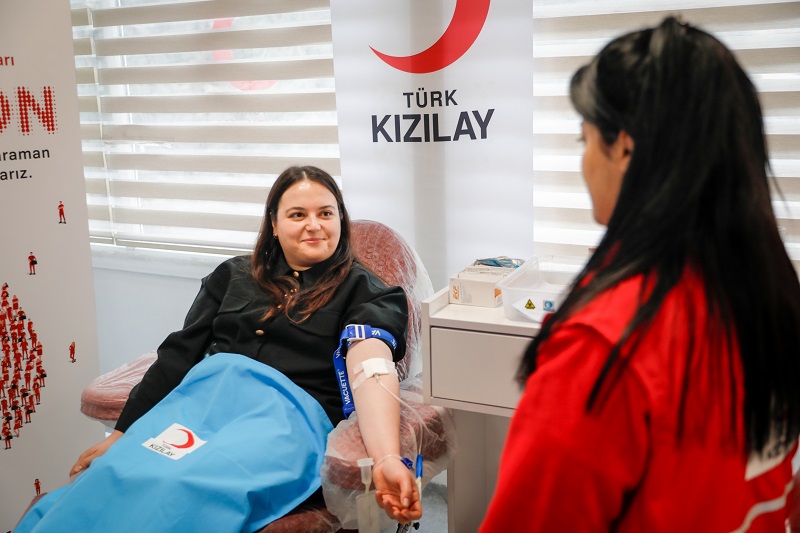 Kızılay 3 milyon ünite kan bağışı hedefine ulaştı