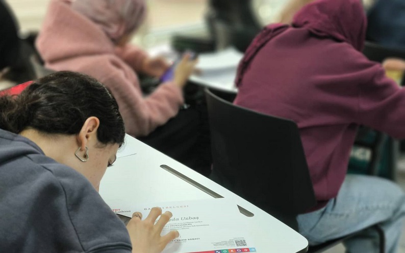 LİMA öğrencilerine Dijital Medya Okuryazarlığı eğitimi