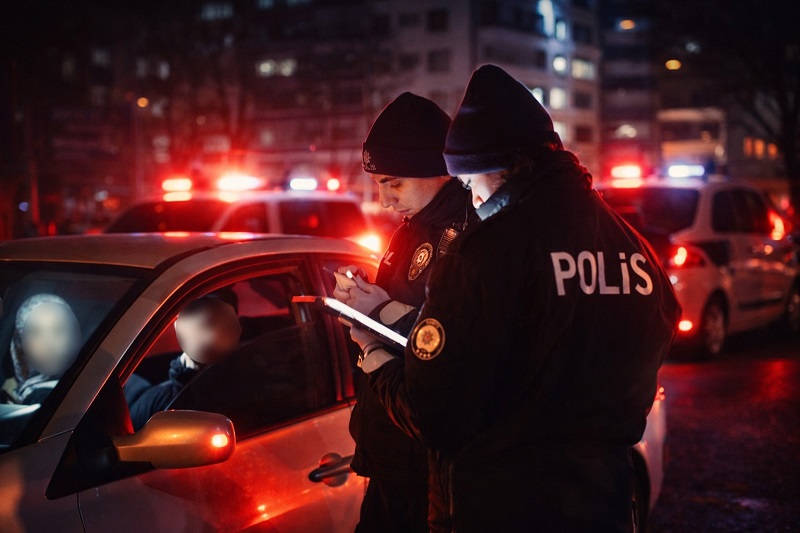 1842 personel görev başında olacak