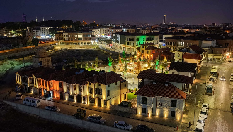 Meram 2025'te ilkleri yaşadı