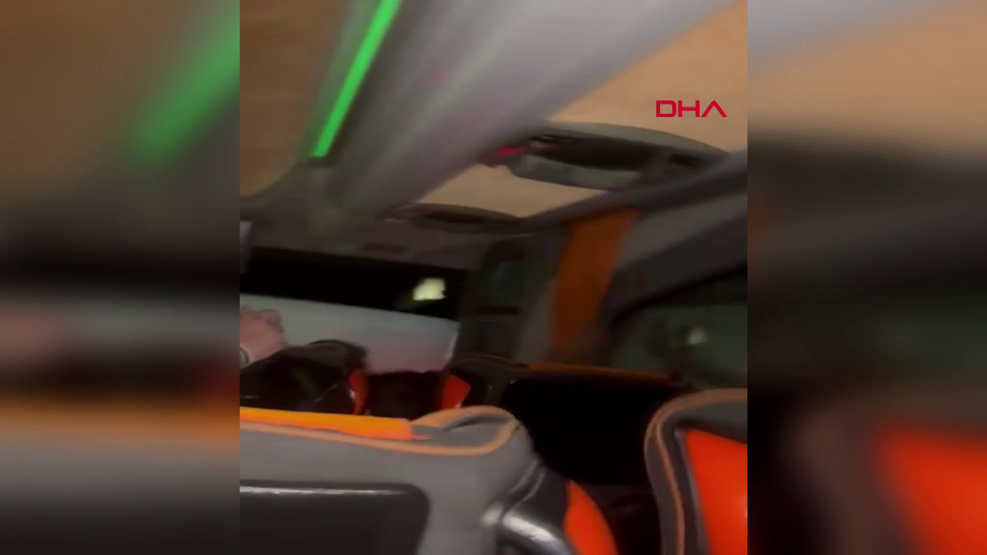 Diyarbakır'da yolcu otobüsü devrildi