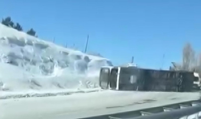 Kars'ta otobüs kazası