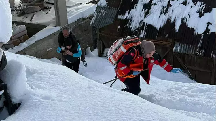 KOAH hastasını hastaneye UMKE ulaştırdı