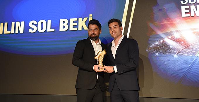İlhan Palut ve Guilherme Sitya ödül aldı