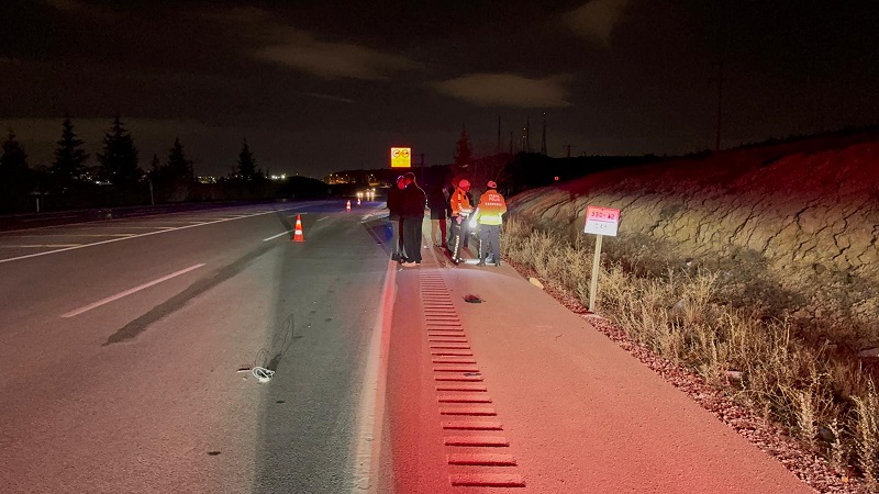 Karşıya geçerken cip çarptı