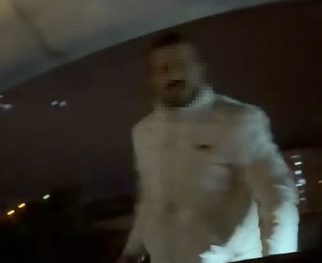 'Yol verme' kavgasında 2 kişi bıçaklandı