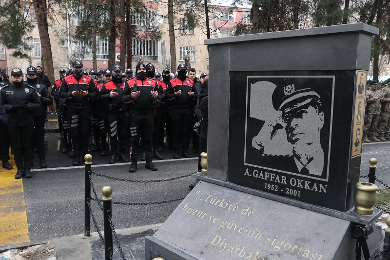 Gaffar Okkan ve 5 mesai arkadaşı Diyarbakır’da anıldı