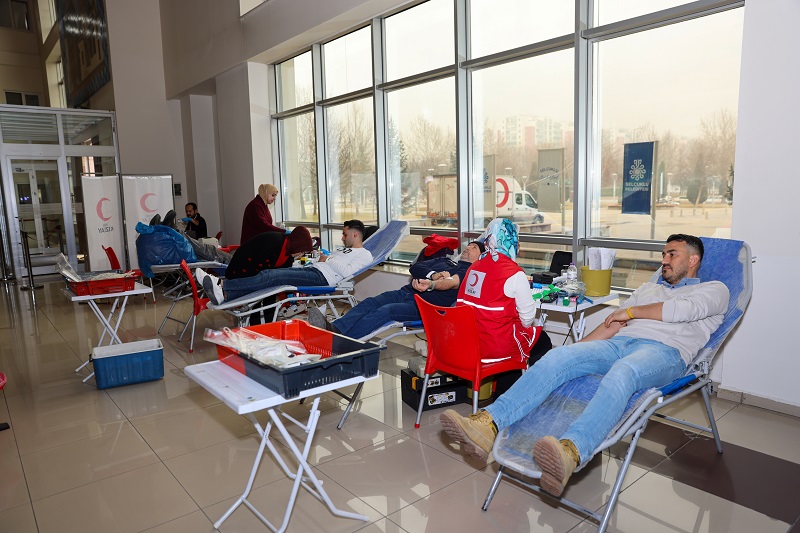 Selçuklu Belediyesi'nden kan bağışına destek