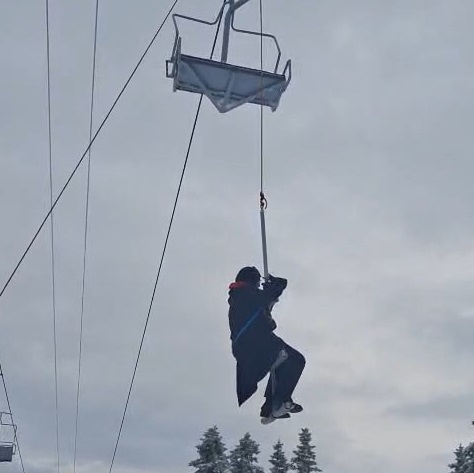 Tatilciler telesiyejde mahsur kaldı