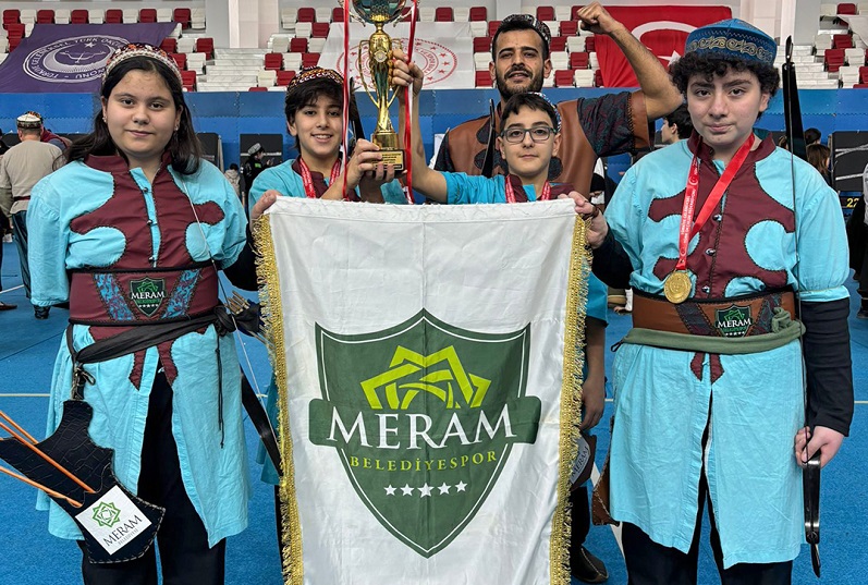 Meram Belediyespor'dan çifte gurur