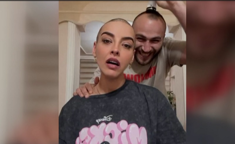 Eşinin desteği ile meme kanserini yendi