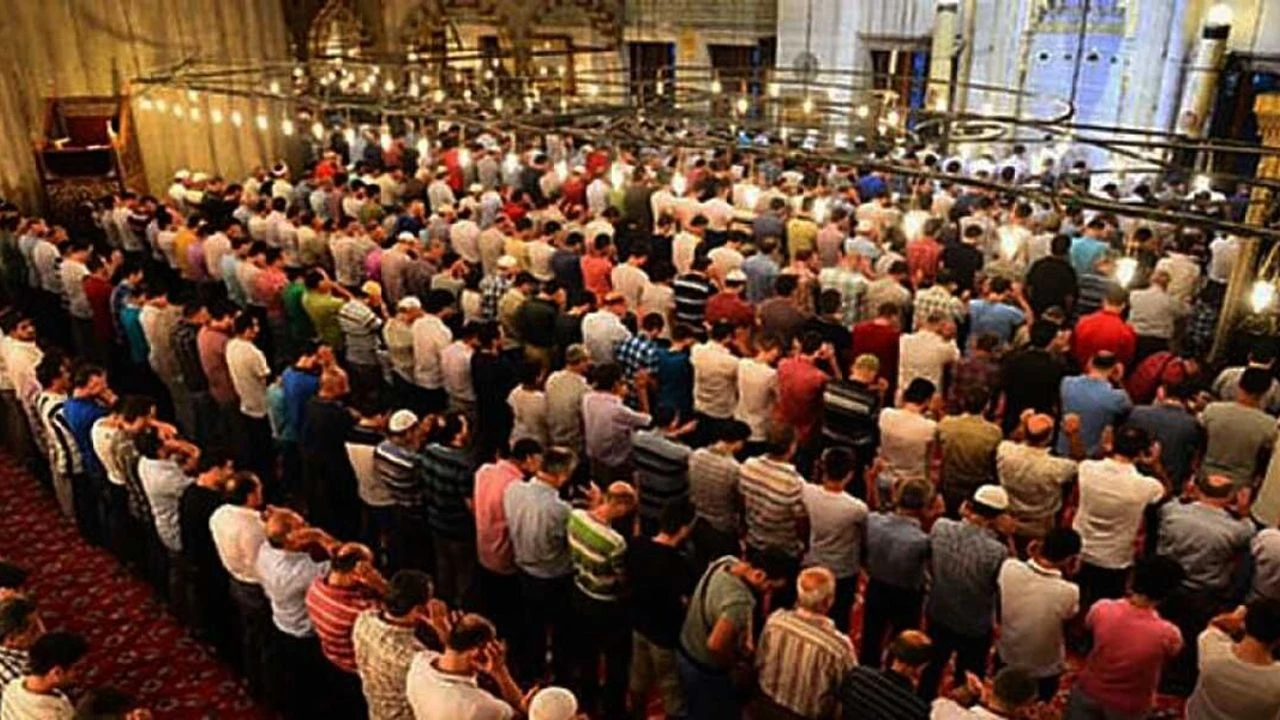 Teravih namazı nasıl kılınır?