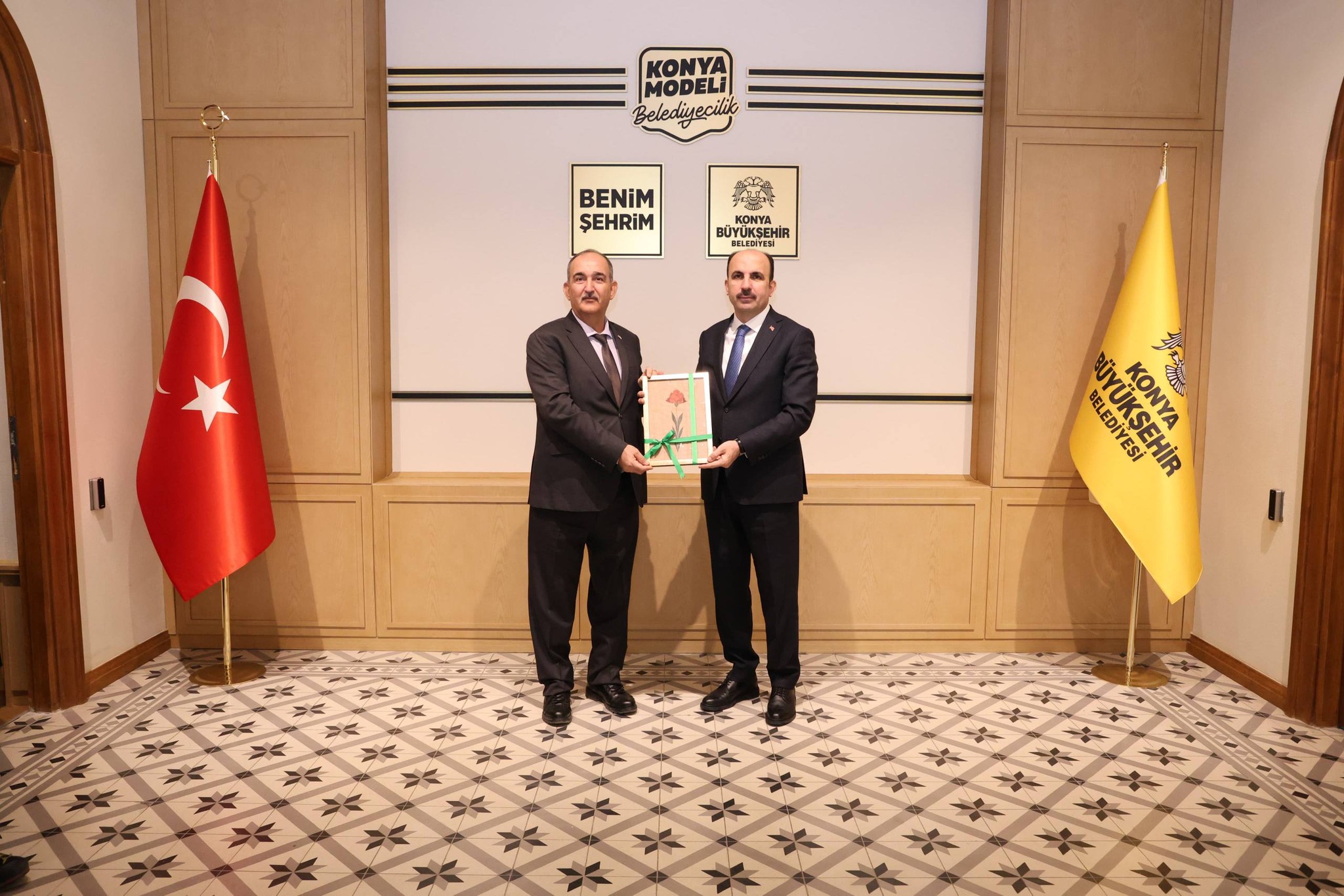 Yeşilay'dan Başkan Altay'a ziyaret