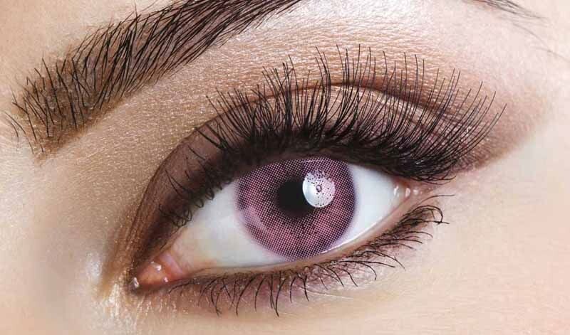 Reçetesiz satılan renkli lenslere dikkat!