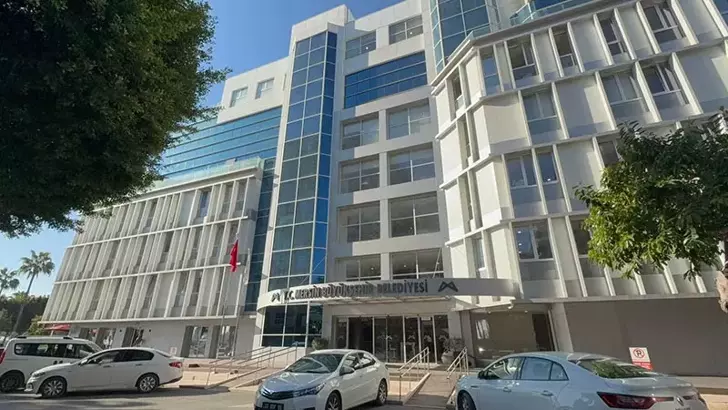 Mersin Büyükşehir Belediyesi'nde operasyon