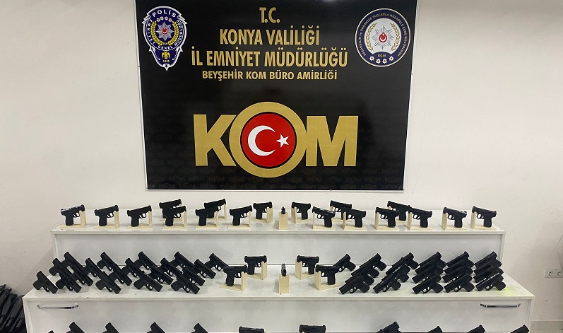Konya'da silah kaçakçılığına darbe!