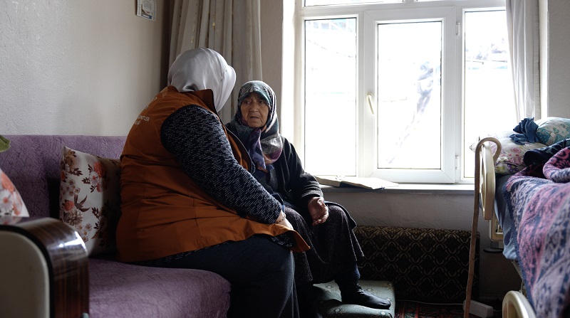 Büyükşehir Belediyesi'nden büyüklerimize vefa