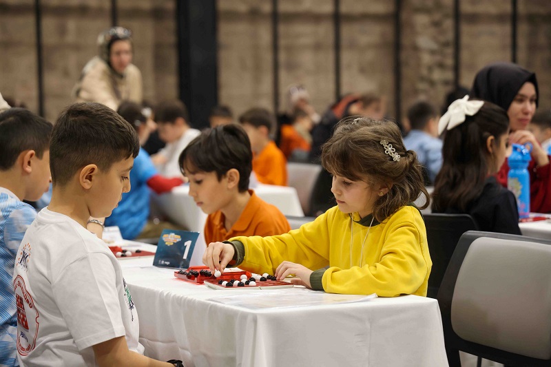 Akıl zeka oyunları finali nefes kesti