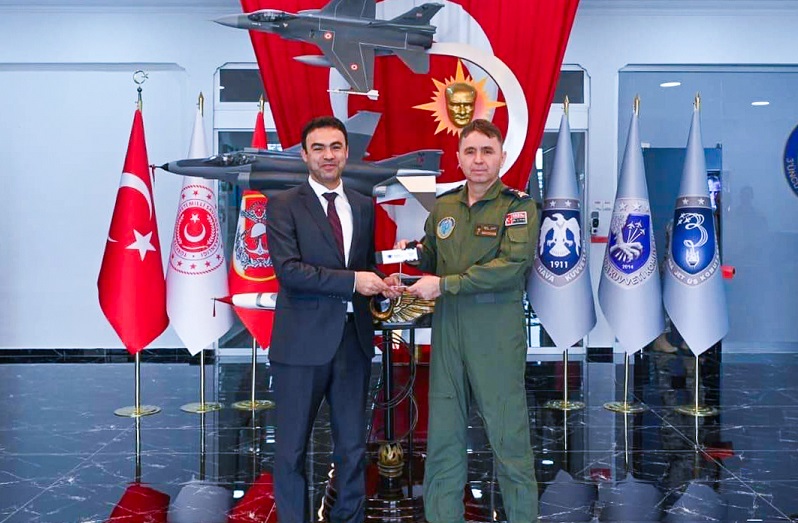 EHSİM Müdürü'nden 3. Ana Jet Üssü'ne ziyaret