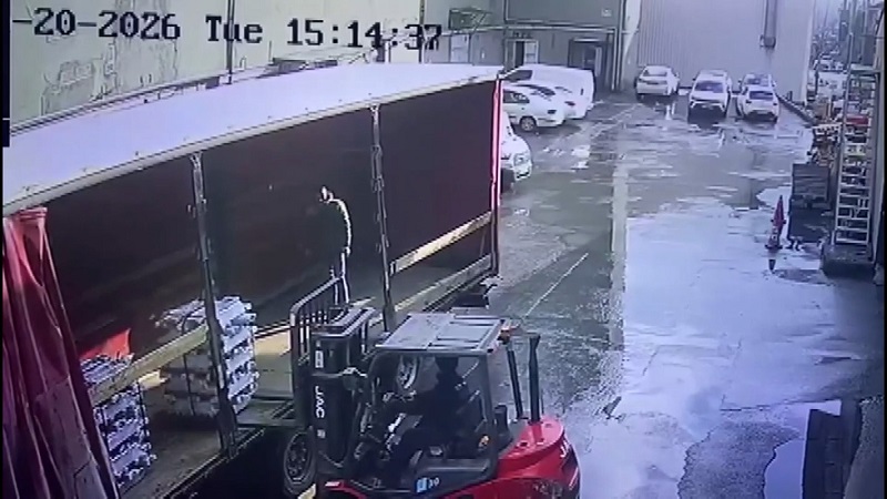 'Uygun fiyata taşıyacağız' dedikleri malları çaldılar!