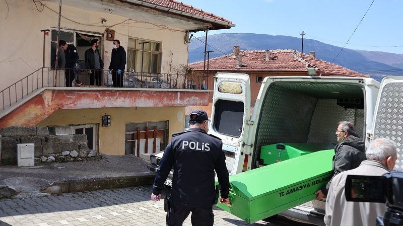 Aynı evde 11 yıl arayla karbonmonoksit faciası