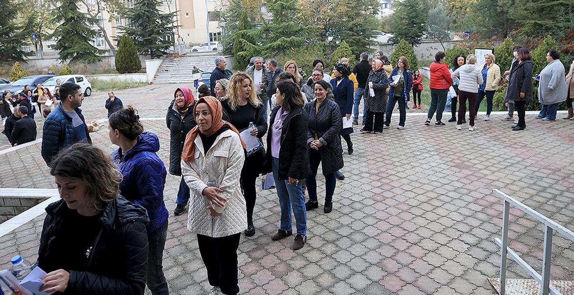 Öğretmenlik Kariyer Basamakları Yazılı Sınavı Soru Kitapçığı Ve Cevap ...