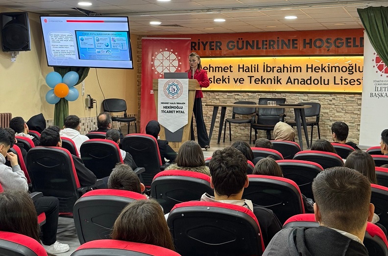 Öğrencilere eğitim verildi