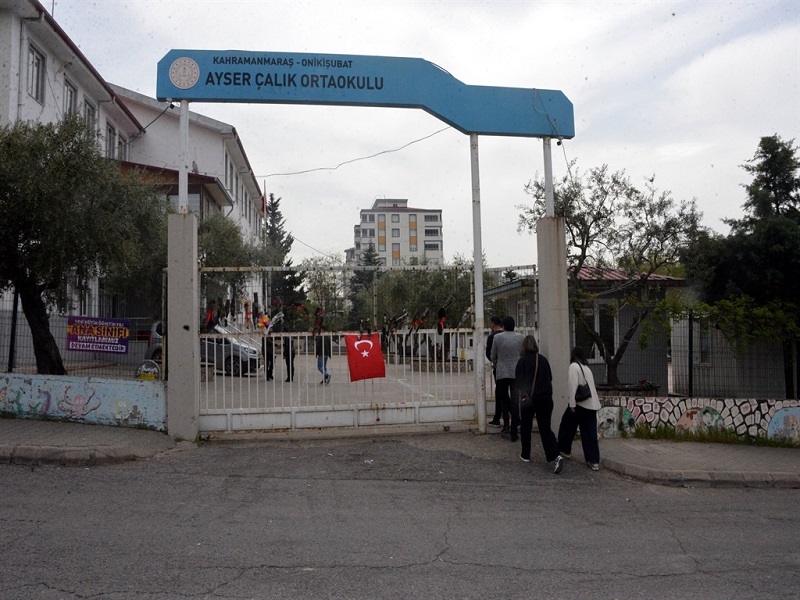 7 öğrencinin tedavisi sürüyor