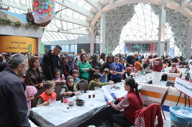 Çocuklar bilim ve doğayla buluşuyor