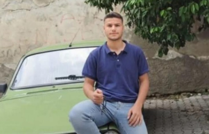 Komşusu tarafından bıçaklanarak öldürüldü