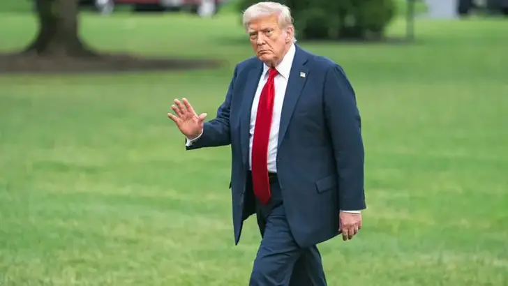 Trump: Teslim olmak zorundalar