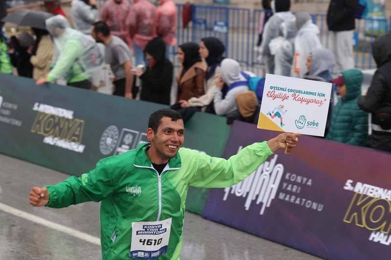 Konya Uluslararası yarı maratonundan kareler