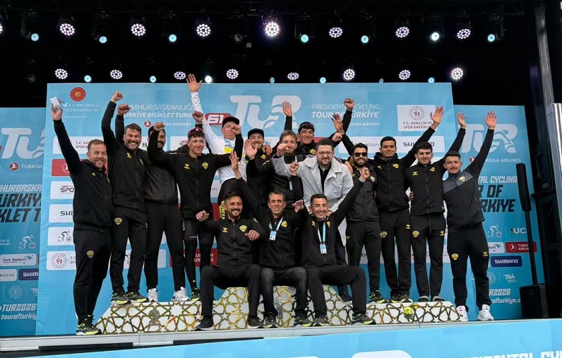 Konyalı pedallar bisiklet turunda göz doldurdu