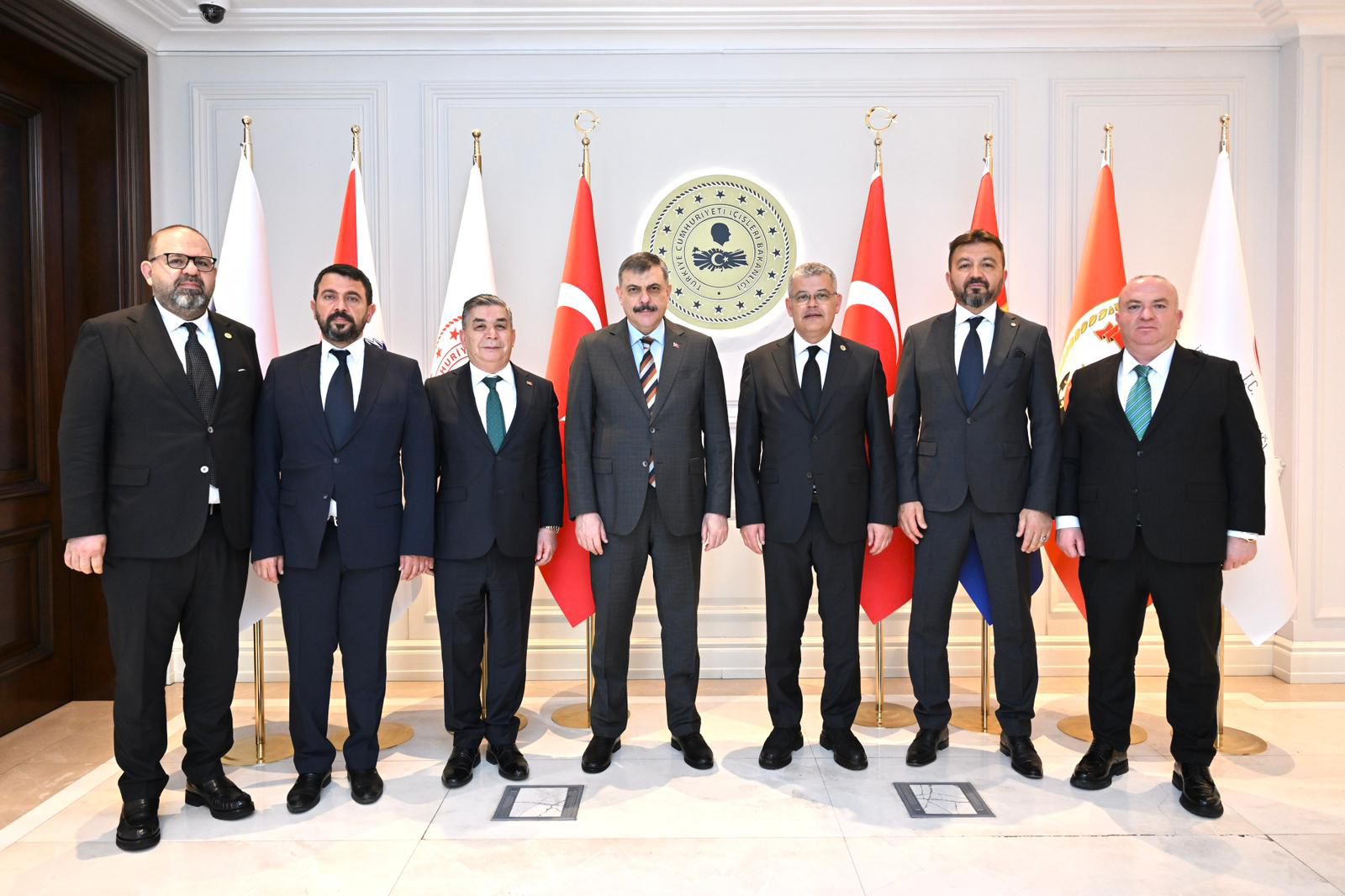 Konyaspor yönetiminden Ankara çıkarması
