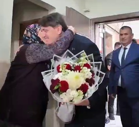 Müdür Koç şehit annelerini ziyaret etti