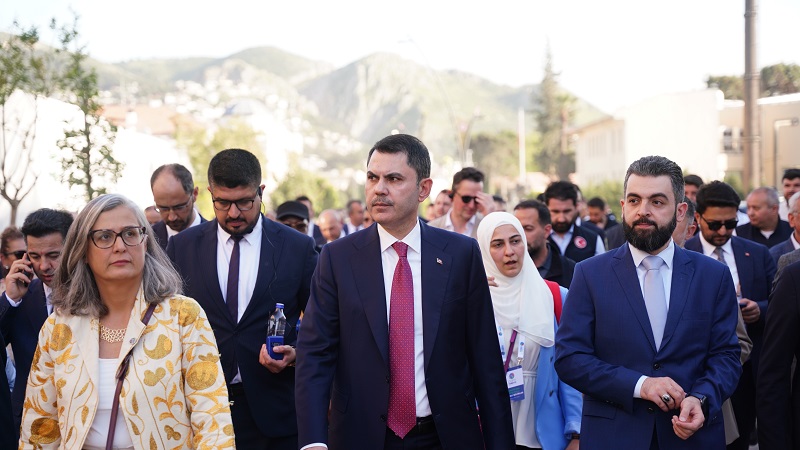 "Asrın inşasını dünyaya gösterdik"