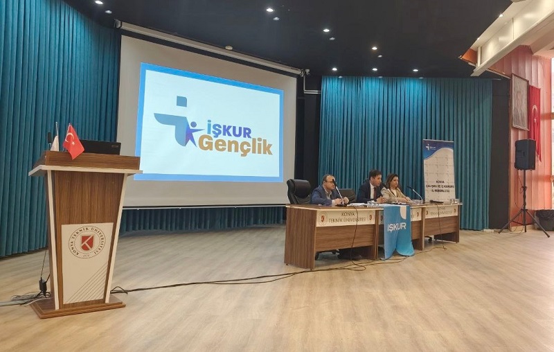 Konya Teknik Üniversitesi’nde CV hazırlama eğitimi