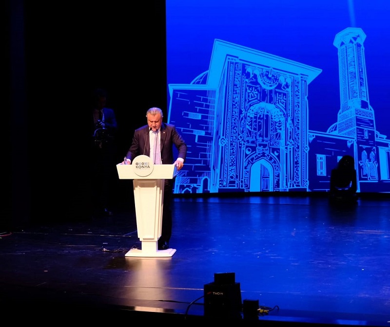 Bakan Bak açılış programına katıldı