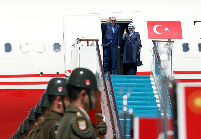 Cumhurbaşkanı Erdoğan, Kazakistan'a gitti