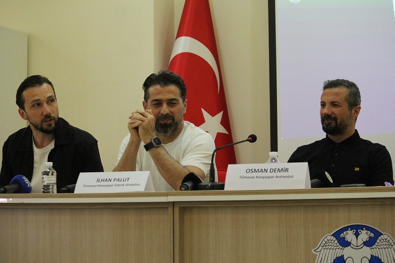 İlhan Palut öğrencilerle buluştu