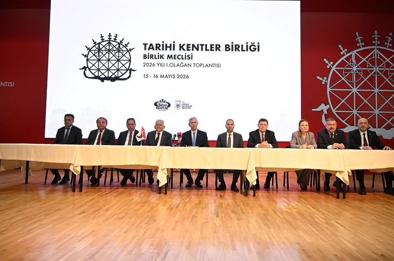 Mansur Yavaş yeniden Tarihi Kentler Birliği Başkanı seçildi