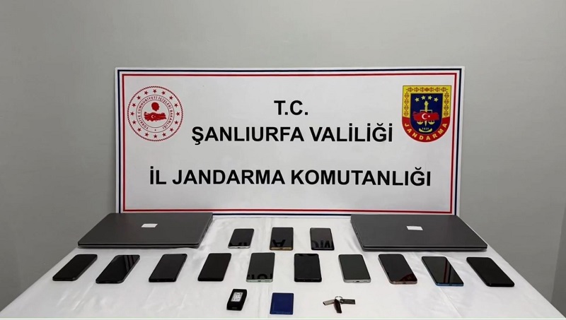 Dolandırıcılık ve yasa dışı bahis operasyonları sürüyor