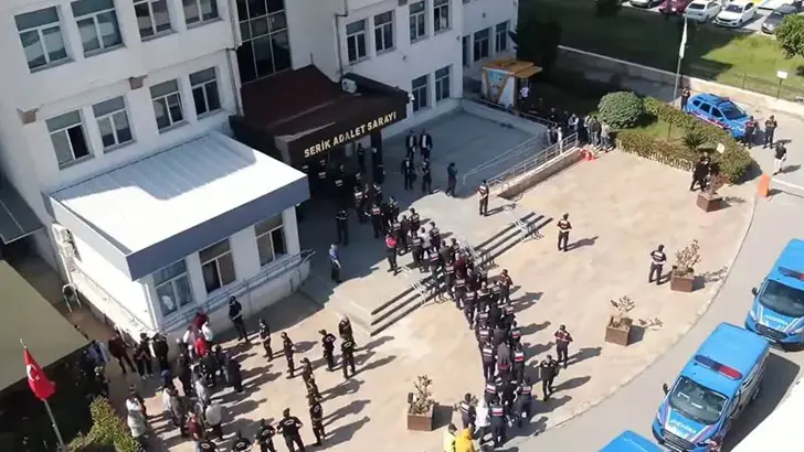 11 ilde 15 ayrı organize suç örgütüne operasyon