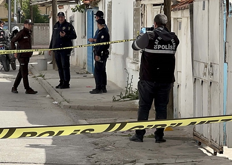 16 yaşındaki çocuk başından yaralandı