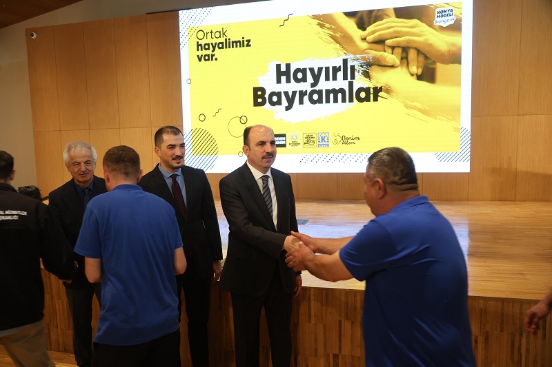 Büyükşehir'de erken bayramlaşma