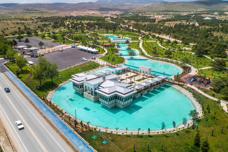 Meram bayrama hazır