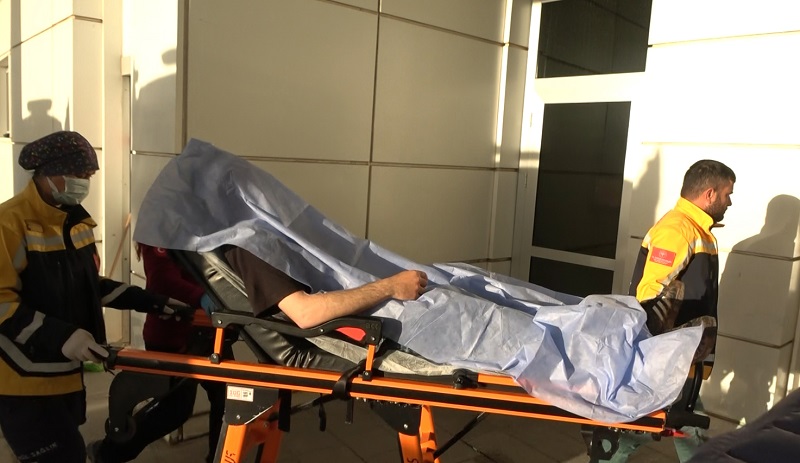 Alacak kavgasında 2 kişi yaralandı