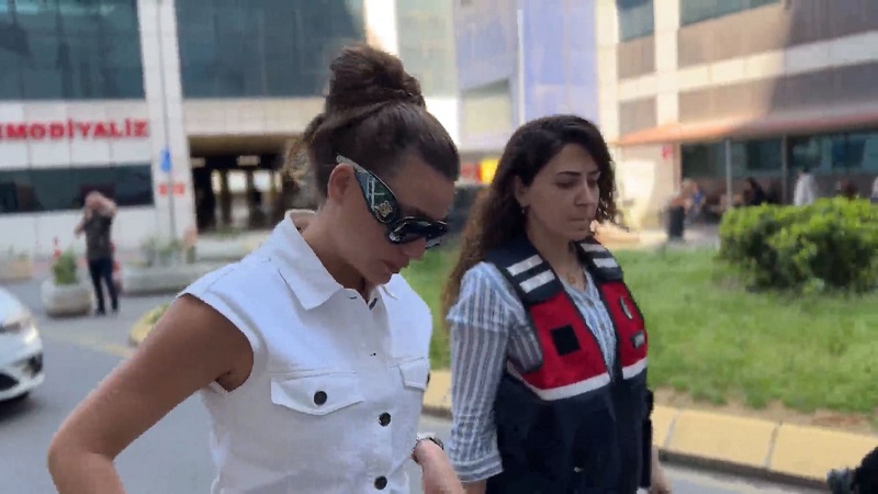 Serenay Sarıkaya gözaltına alındı